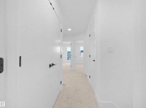 788 Cy Becker Drive, Edmonton, AB - Indoor Photo Showing Other Room