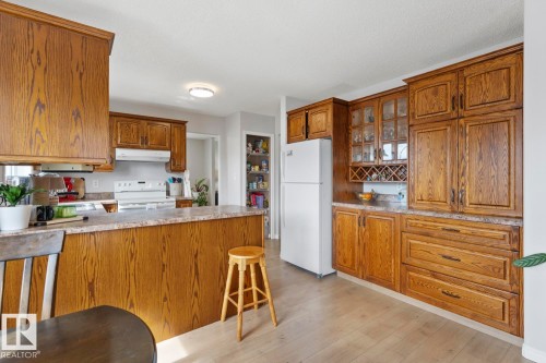 2614 6A Avenue, Cold Lake, AB - Indoor Photo Showing Kitchen