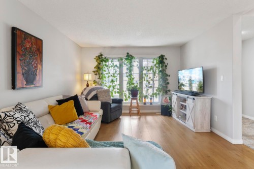 2614 6A Avenue, Cold Lake, AB - Indoor Photo Showing Living Room