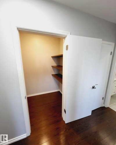 8 6103 98 Avenue, Edmonton, AB - Indoor Photo Showing Other Room