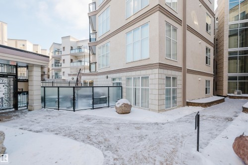 140 4827 104A Street, Edmonton, AB - Outdoor