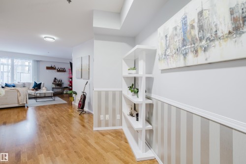 140 4827 104A Street, Edmonton, AB - Indoor Photo Showing Other Room