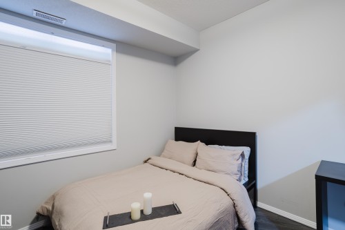 140 4827 104A Street, Edmonton, AB - Indoor Photo Showing Bedroom
