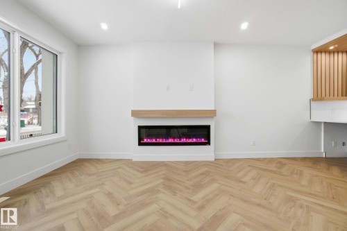 10919 79 Avenue, Edmonton, AB - Indoor With Fireplace
