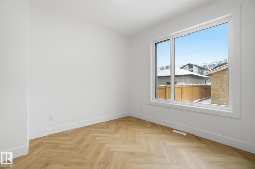 10919 79 Avenue, Edmonton, AB - Indoor Photo Showing Other Room