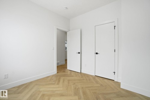 10919 79 Avenue, Edmonton, AB - Indoor Photo Showing Other Room
