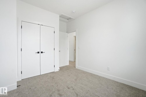 10919 79 Avenue, Edmonton, AB - Indoor Photo Showing Other Room