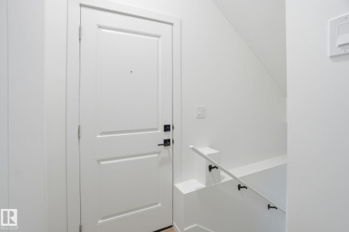 10919 79 Avenue, Edmonton, AB - Indoor Photo Showing Other Room