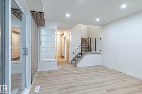 7114 178 Street, Edmonton, AB - Indoor Photo Showing Other Room