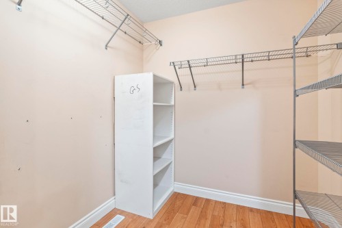 1888 33 Street, Edmonton, AB - Indoor With Storage