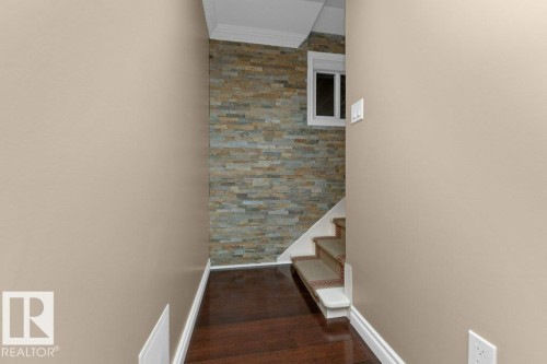 11317 103 Street, Edmonton, AB - Indoor Photo Showing Other Room
