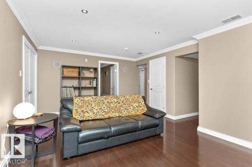 11317 103 Street, Edmonton, AB - Indoor