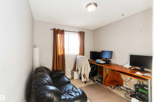 5807 Sutter Pl, Edmonton, AB - Indoor Photo Showing Office