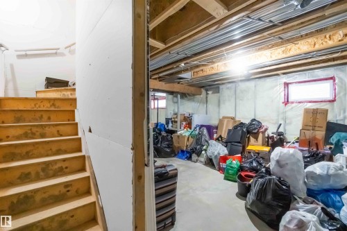 5807 Sutter Pl, Edmonton, AB - Indoor Photo Showing Basement
