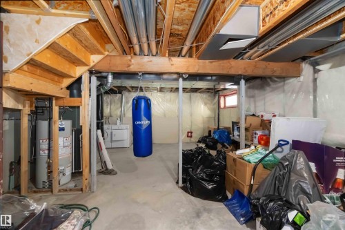 5807 Sutter Pl, Edmonton, AB - Indoor Photo Showing Basement
