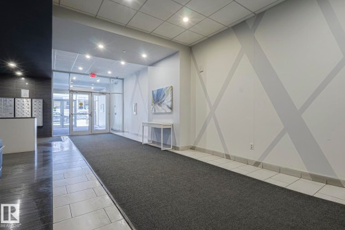 703 10226 104 Street, Edmonton, AB - Indoor Photo Showing Other Room