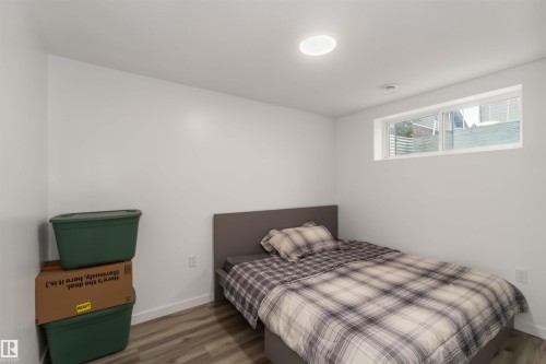3116 17 Avenue, Edmonton, AB - Indoor Photo Showing Bedroom