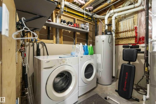 3116 17 Avenue, Edmonton, AB - Indoor Photo Showing Laundry Room