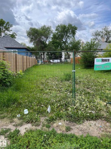 11715 97 Street, Edmonton, AB 