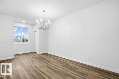 3759 Erlanger Drive, Edmonton, AB - Indoor Photo Showing Other Room