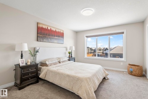 73 Redspur Drive, St. Albert, AB - Indoor Photo Showing Bedroom