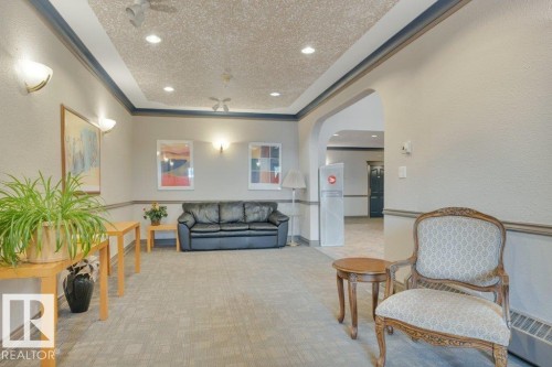 102 2903 Rabbit Hill Road, Edmonton, AB - Indoor