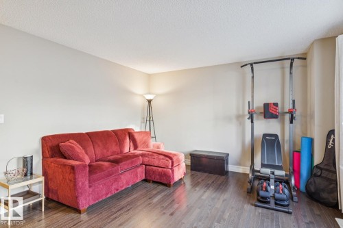 46 5317 3 Avenue, Edmonton, AB - Indoor