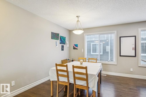 46 5317 3 Avenue, Edmonton, AB - Indoor Photo Showing Dining Room