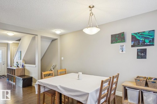 46 5317 3 Avenue, Edmonton, AB - Indoor Photo Showing Dining Room