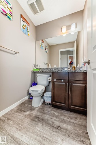 29 1816 Rutherford Road Sw, Edmonton, AB - Indoor Photo Showing Bathroom