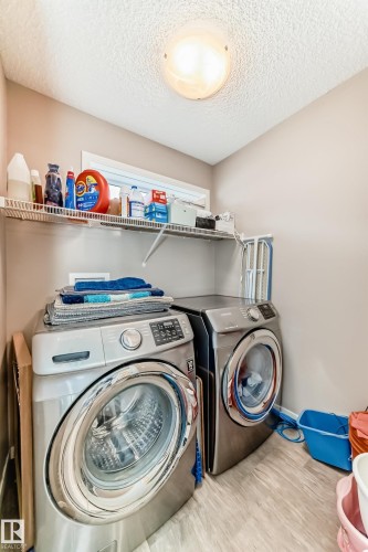 29 1816 Rutherford Road Sw, Edmonton, AB - Indoor Photo Showing Laundry Room