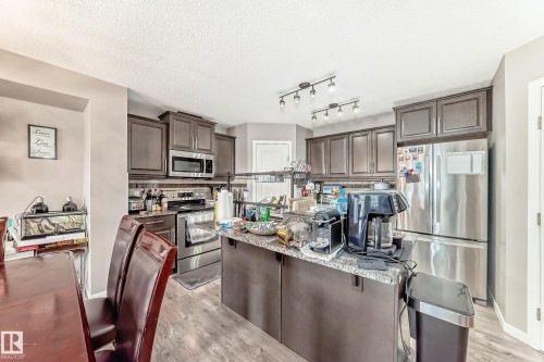 29 1816 Rutherford Road Sw, Edmonton, AB - Indoor Photo Showing Kitchen With Stainless Steel Kitchen With Upgraded Kitchen