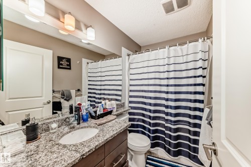 29 1816 Rutherford Road Sw, Edmonton, AB - Indoor Photo Showing Bathroom