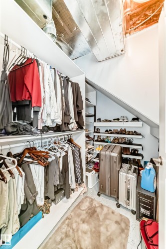 29 1816 Rutherford Road Sw, Edmonton, AB - Indoor With Storage