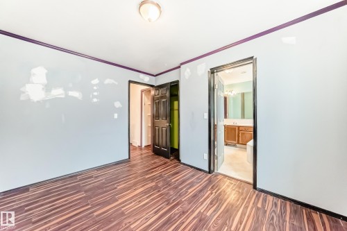 11642 103 Avenue, Edmonton, AB - Indoor Photo Showing Other Room