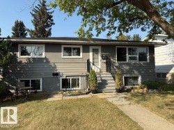 9512/9514 128 Avenue  Edmonton, AB T5E 0H6