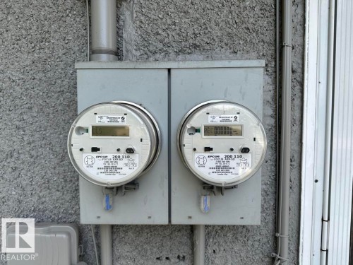 9512/9514 128 Avenue, Edmonton, AB - Outdoor