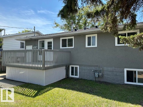9512/9514 128 Avenue, Edmonton, AB - Outdoor With Deck Patio Veranda With Exterior
