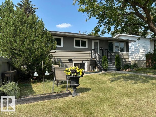 9512/9514 128 Avenue, Edmonton, AB - Outdoor