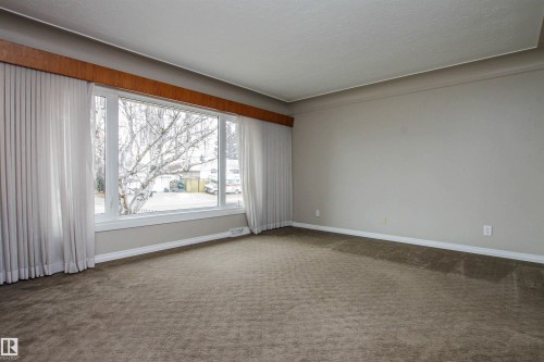 14516 106A Avenue, Edmonton, AB - Indoor Photo Showing Other Room
