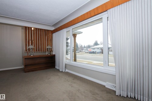 14516 106A Avenue, Edmonton, AB - Indoor Photo Showing Other Room