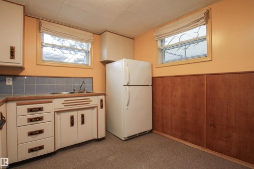 14516 106A Avenue, Edmonton, AB - Indoor Photo Showing Kitchen With Double Sink