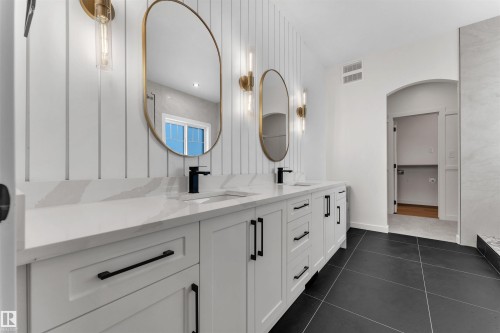 31 Eldridge Point(E), St. Albert, AB - Indoor Photo Showing Bathroom
