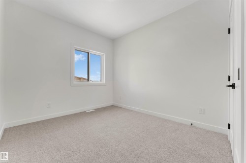 31 Eldridge Point(E), St. Albert, AB - Indoor Photo Showing Other Room