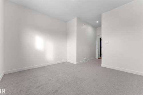 31 Eldridge Point(E), St. Albert, AB - Indoor Photo Showing Other Room