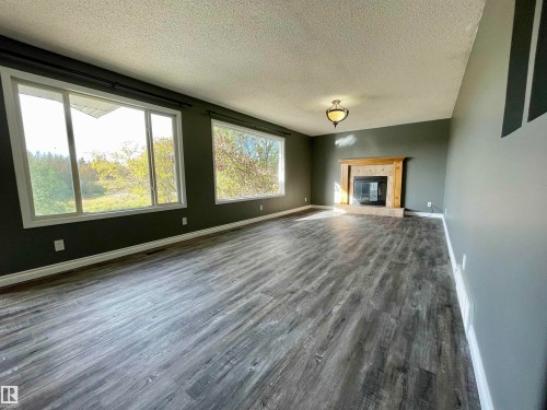 2401 Twp Road 524, Rural Parkland County, AB - Indoor With Fireplace
