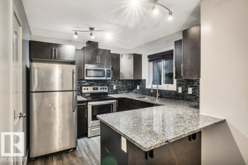 26 12004 22 Avenue, Edmonton, AB - Indoor Photo Showing Kitchen With Upgraded Kitchen
