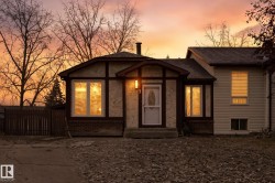 7 GARETH Place  St. Albert, AB T8N 3K5