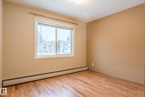 202 11450 40 Avenue, Edmonton, AB - Indoor Photo Showing Other Room