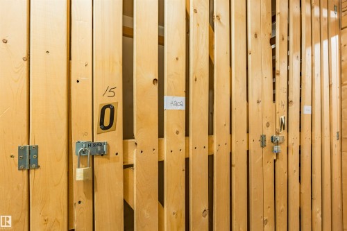 202 11450 40 Avenue, Edmonton, AB - Indoor Photo Showing Other Room